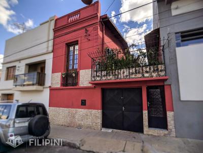 Casa para Venda, em Santana do Livramento, bairro Centro, 2 dormit�rios, 1 banheiro, 1 su�te, 1 vaga
