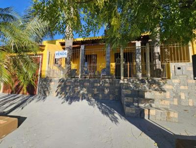Casa para Venda, em Santana do Livramento, bairro Jardins, 3 dormit�rios, 3 banheiros, 1 su�te, 2 vagas